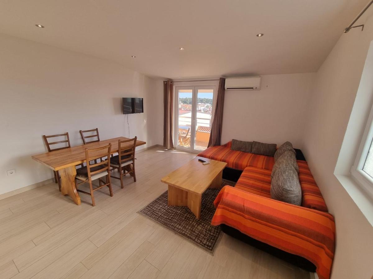 ماكارسكا Apartment Furulund المظهر الخارجي الصورة