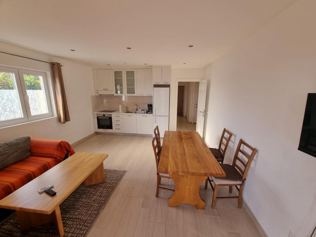 ماكارسكا Apartment Furulund المظهر الخارجي الصورة